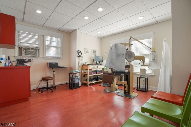 114 S Euclid Ave Property Photo 18