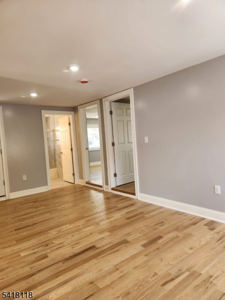 464 Walnut St Property Photo 10