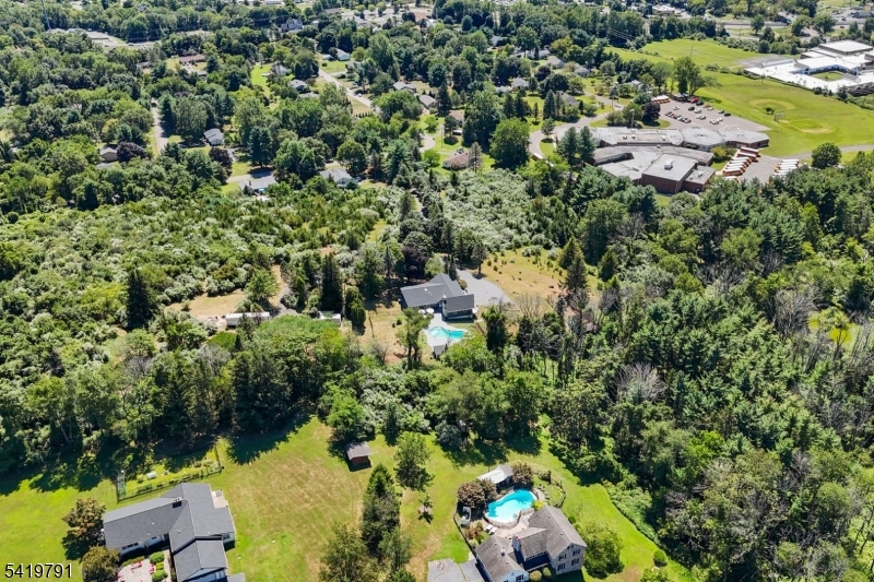 2 Rossi Dr Property Photo 44
