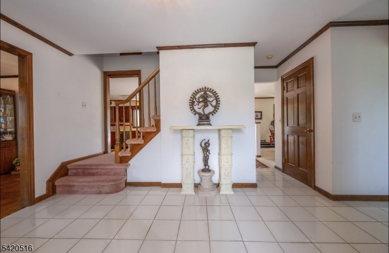 5 Oxbow Ln Property Photo 9