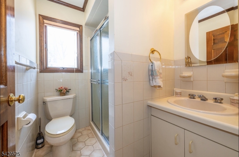 5 Oxbow Ln Property Photo 16