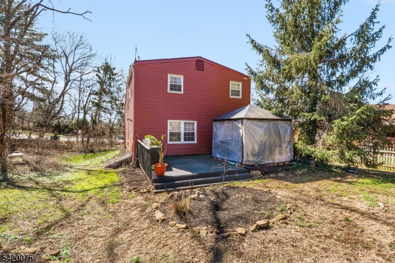 1101 Washington Valley Rd Property Photo 25