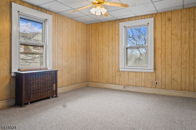 315 Meeker Ave Property Photo 17