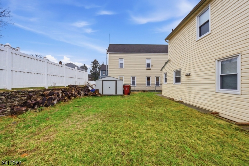 294 Park Ave Property Photo 17