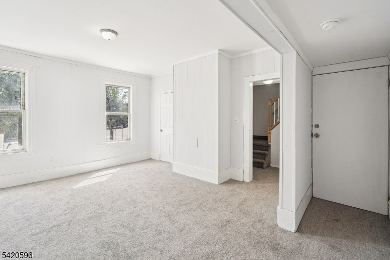 904 2nd Ave 2 Property Photo 15
