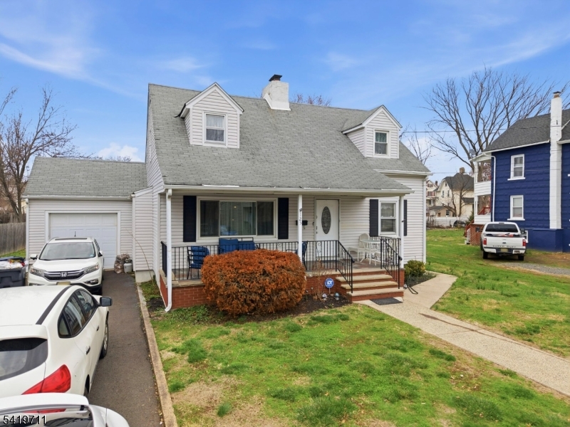 125 Linden Ave Property Photo 29