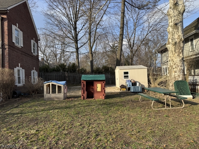 289 Park Street Property Photo 14