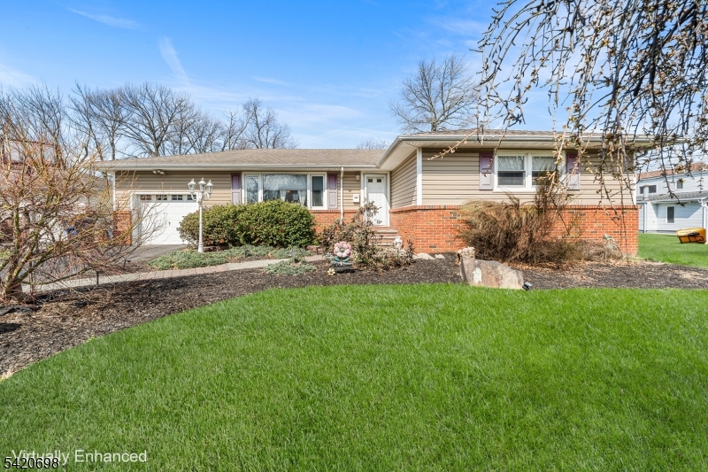 556 Valley Rd