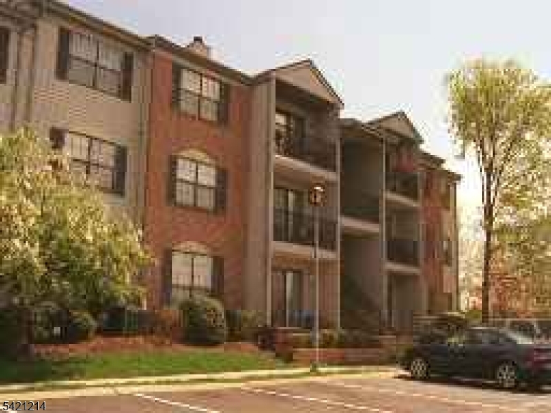 17 Fisher Dr Property Photo 1