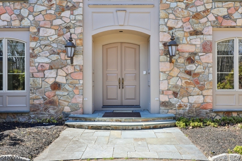 29 Hilltop Rd Property Photo 5