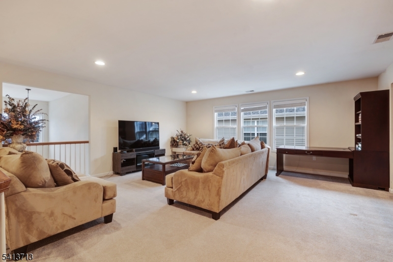 47 Schindler Ct Property Photo 26