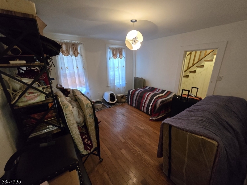 36 Holland St Property Photo 5