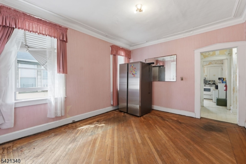 53 Sunnyside Ter Property Photo 15