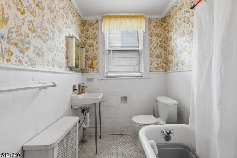 53 Sunnyside Ter Property Photo 18