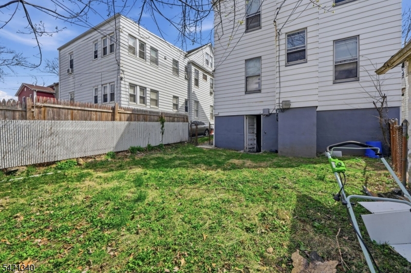 53 Sunnyside Ter Property Photo 31