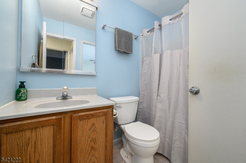 1614 Spruce Hills Dr Property Photo 21