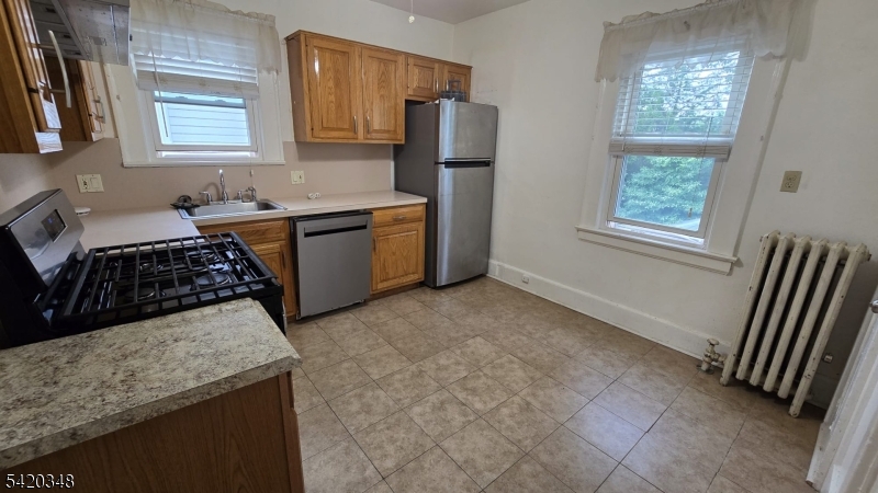 29 Warman St Property Photo 5