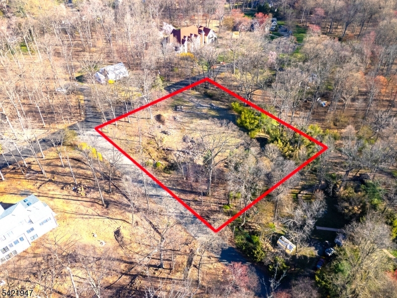 Skyline Dr Property Photo 2