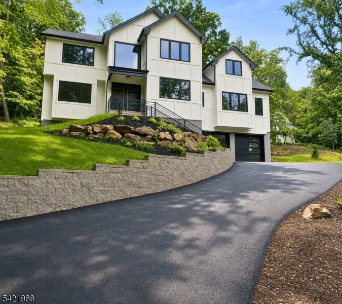 85 Pine Brook Rd Property Photo 1