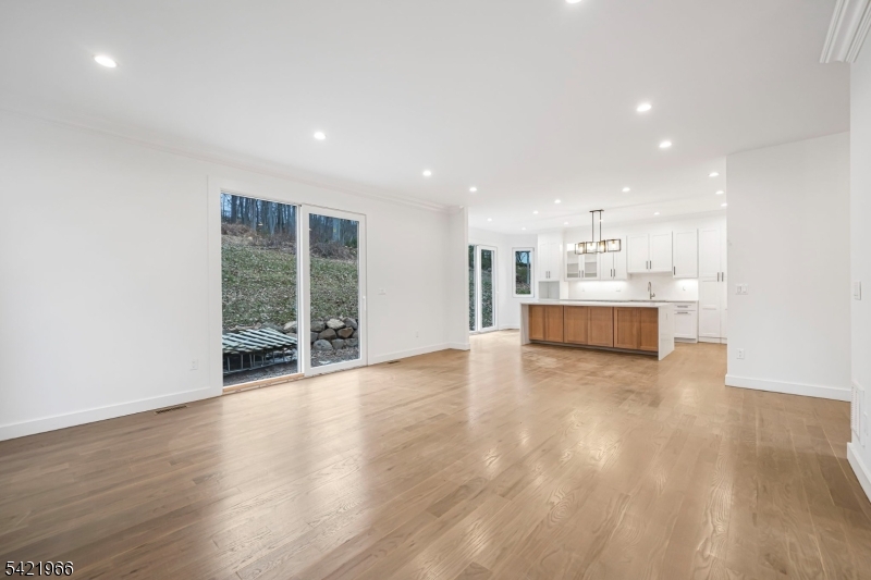 85 Pine Brook Rd Property Photo 16