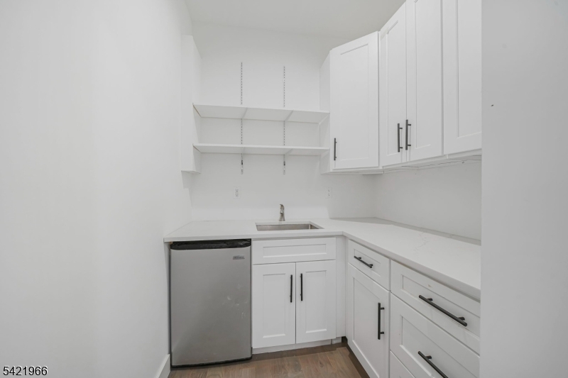 85 Pine Brook Rd Property Photo 18