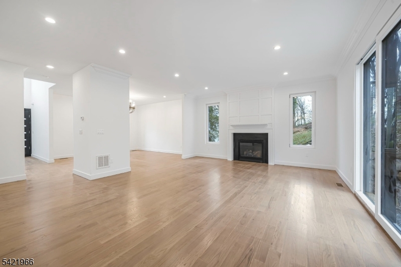 85 Pine Brook Rd Property Photo 21