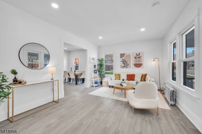 52 Thomas St Property Photo 12