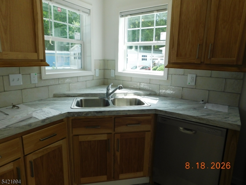64 Back Street Property Photo 6