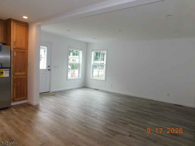 64 Back Street Property Photo 8