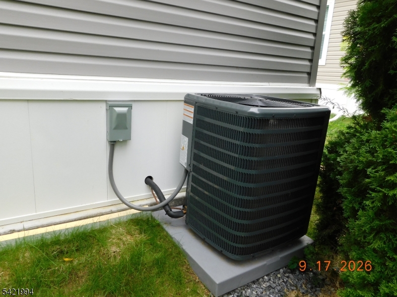 64 Back Street Property Photo 17