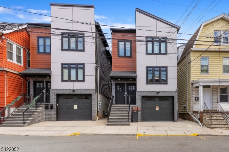 19 Shaw Ave 1 Property Photo 24