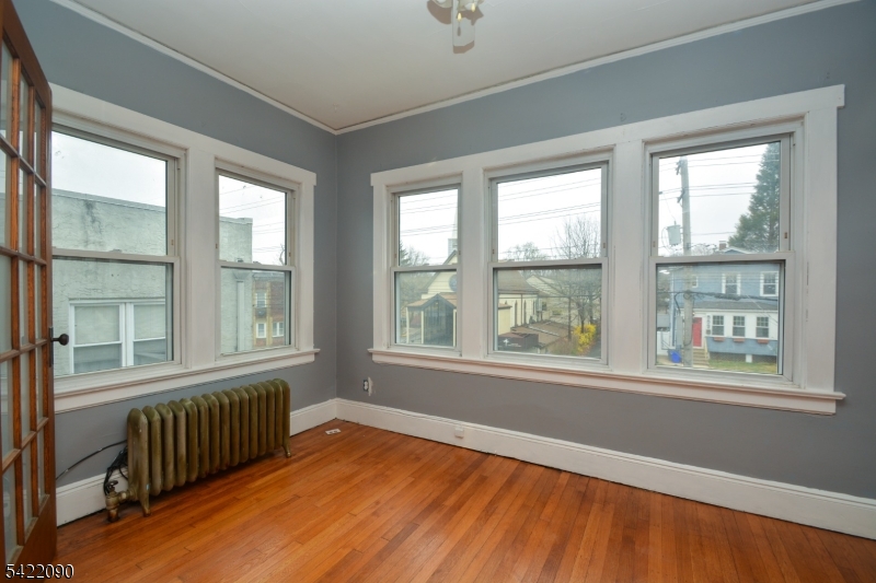 308 Hoboken Rd 2 Property Photo 5