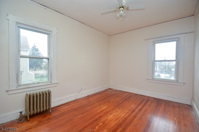 308 Hoboken Rd 2 Property Photo 9