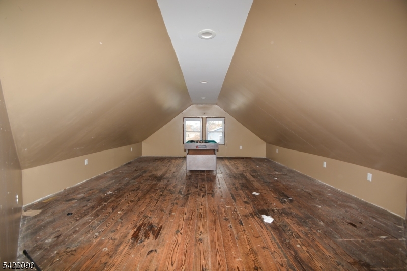 308 Hoboken Rd 2 Property Photo 16