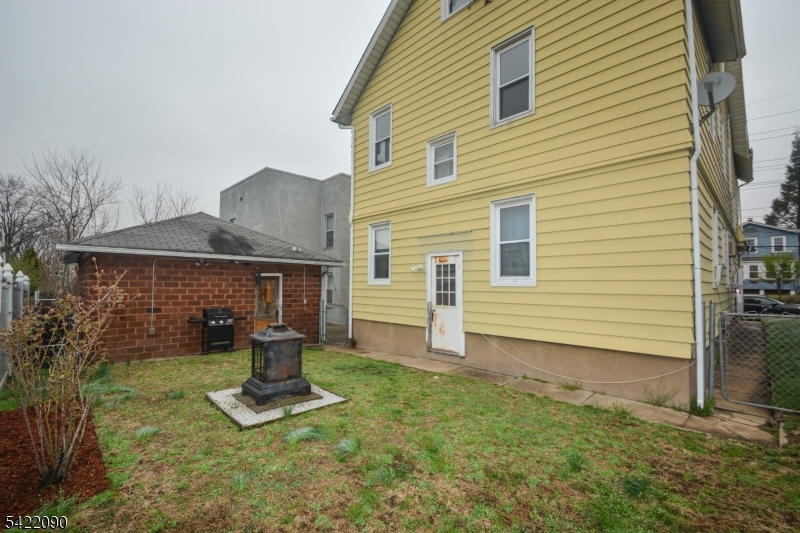 308 Hoboken Rd 2 Property Photo 17