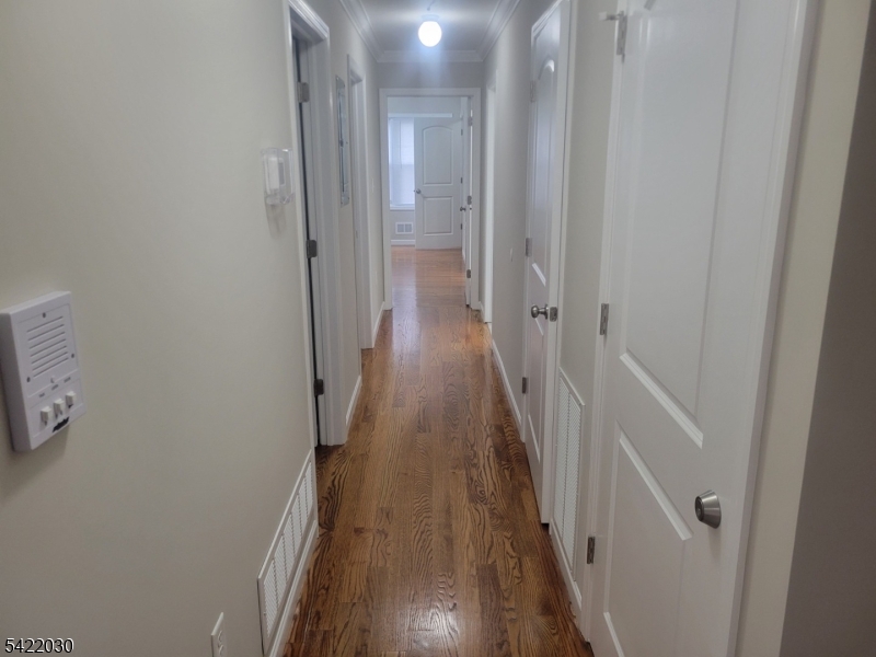 519 Franklin St Property Photo 7