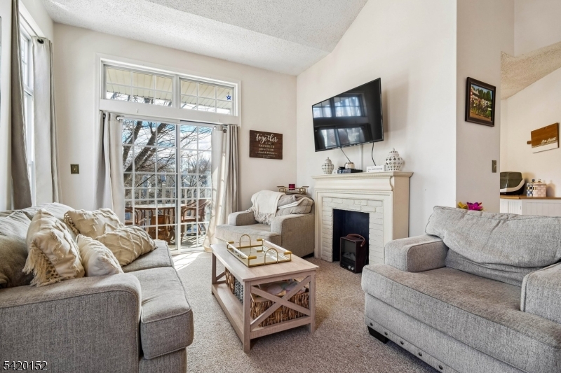 1317 Paddington Rd Property Photo 1