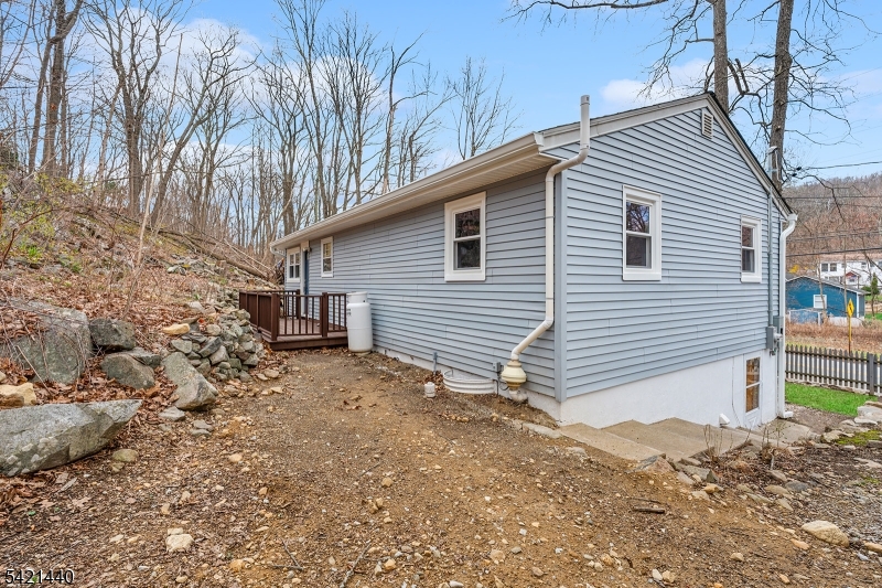 67 Breakneck Rd Property Photo 20