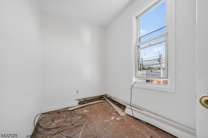 661 South 18th Street Property Photo 22