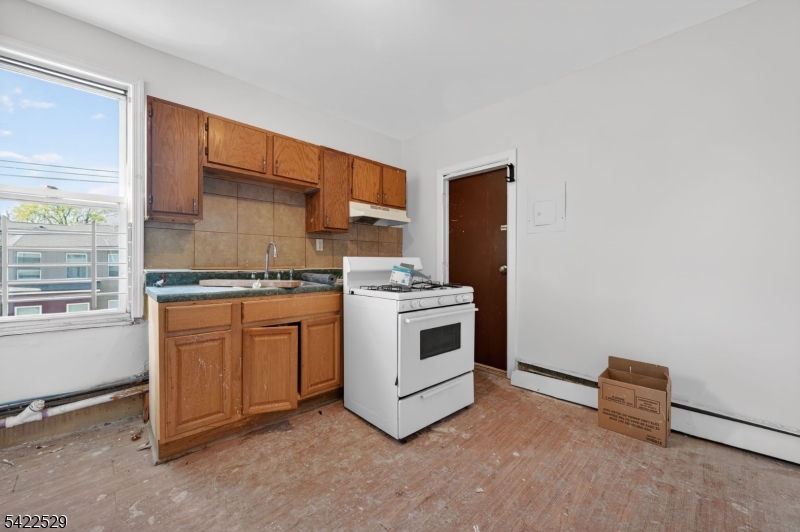 661 South 18th Street Property Photo 24
