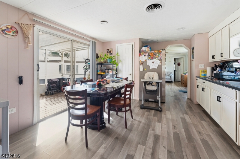 24 Whitman Road Property Photo 8