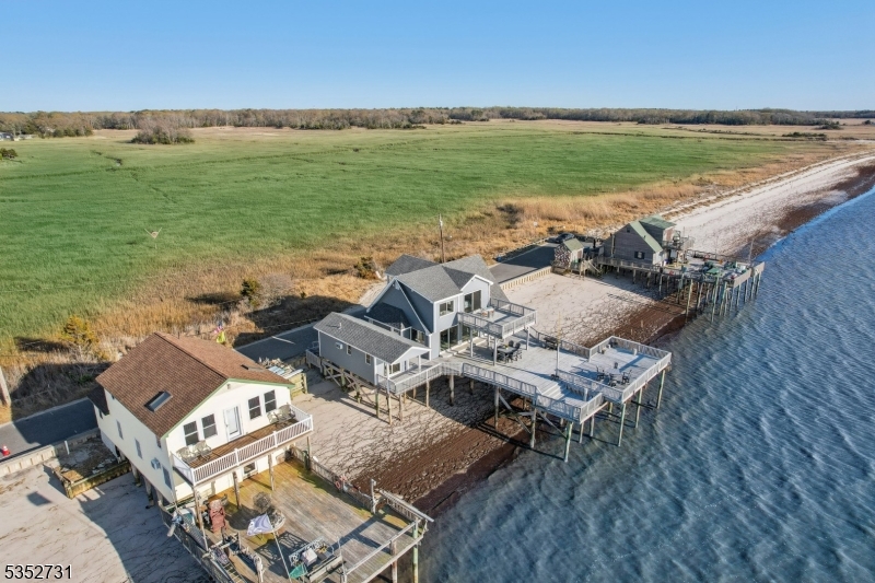 27 S Beach Ave Property Photo 41