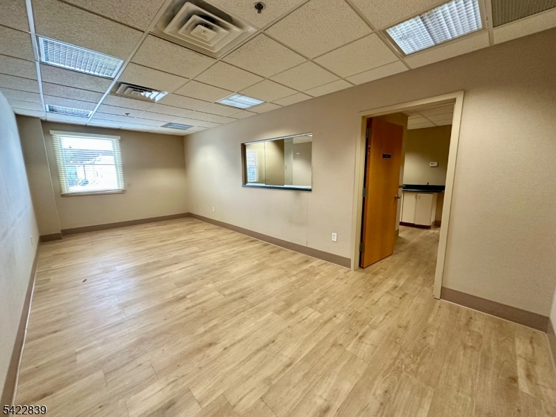 534 Avenue Property Photo 2
