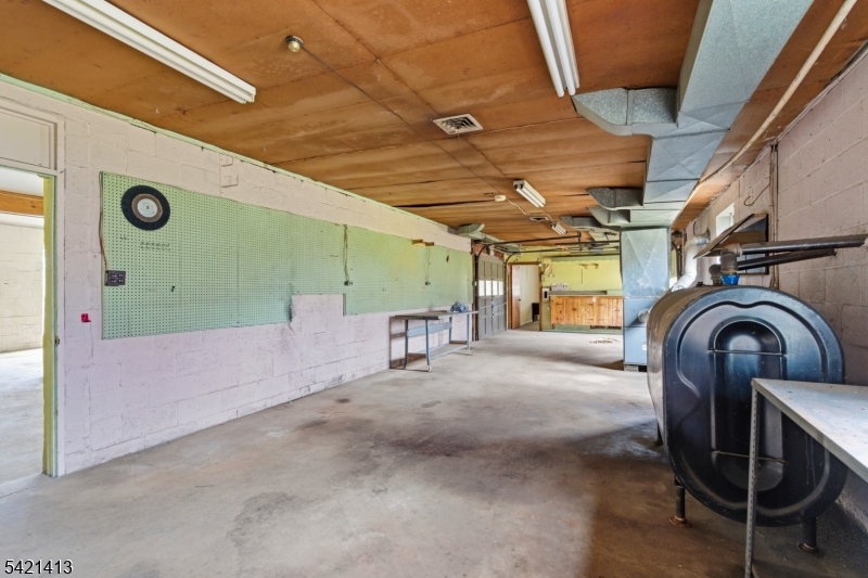 469 Us Highway 206 Property Photo 11