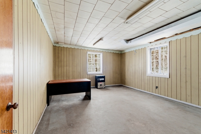 469 Us Highway 206 Property Photo 13