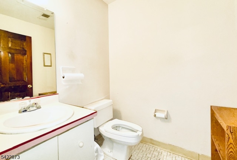 272 Route 206 Property Photo 14