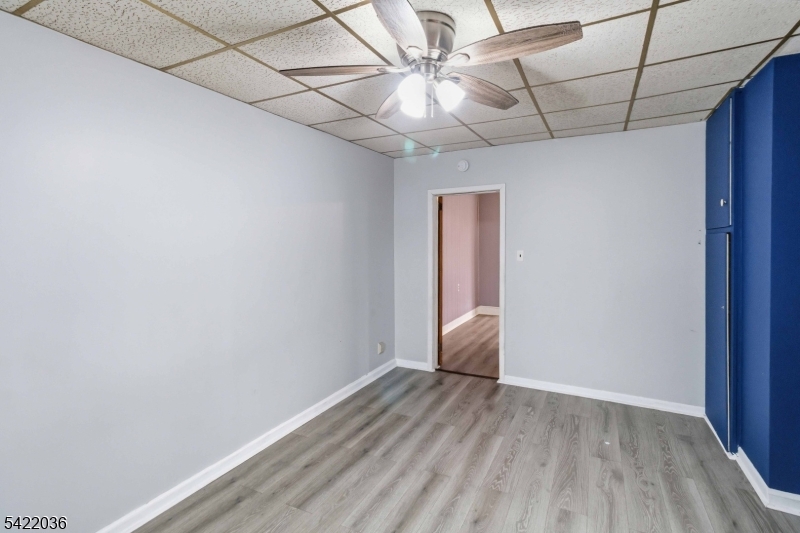 36 Edison St Property Photo 11