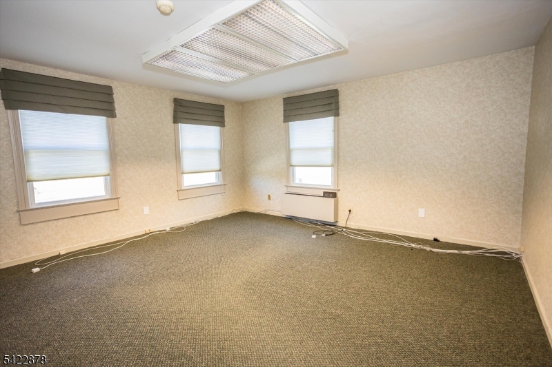 1711 Route 46 Property Photo 8