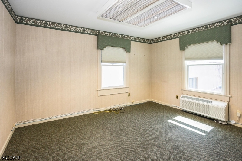 1711 Route 46 Property Photo 9