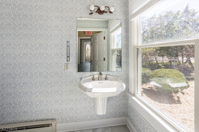 1711 Route 46 Property Photo 21